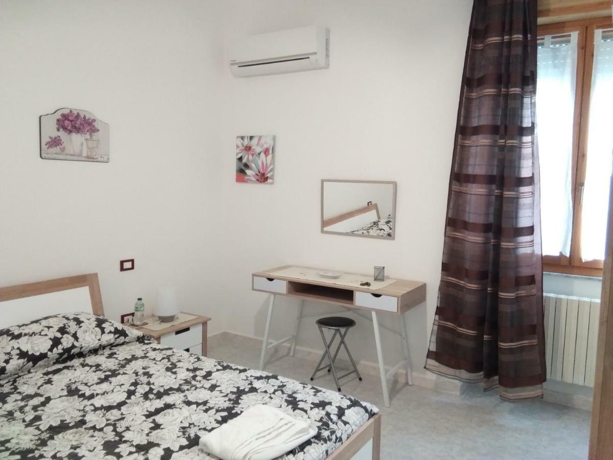 Bed And Breakfast Hibiscus Alghero Exterior photo