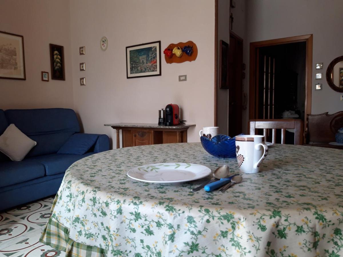 Bed And Breakfast Hibiscus Alghero Exterior photo